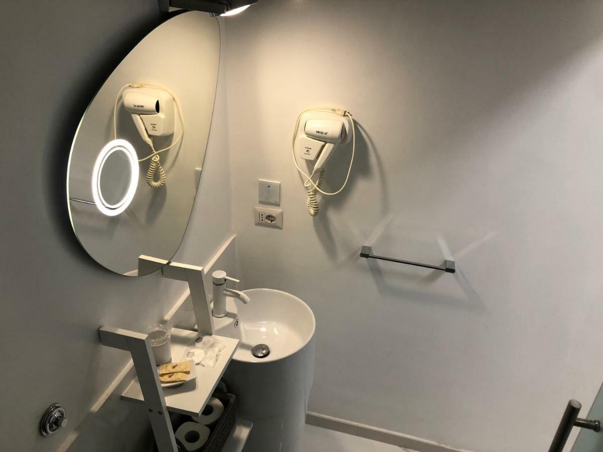 White Room Neapol Zewnętrze zdjęcie